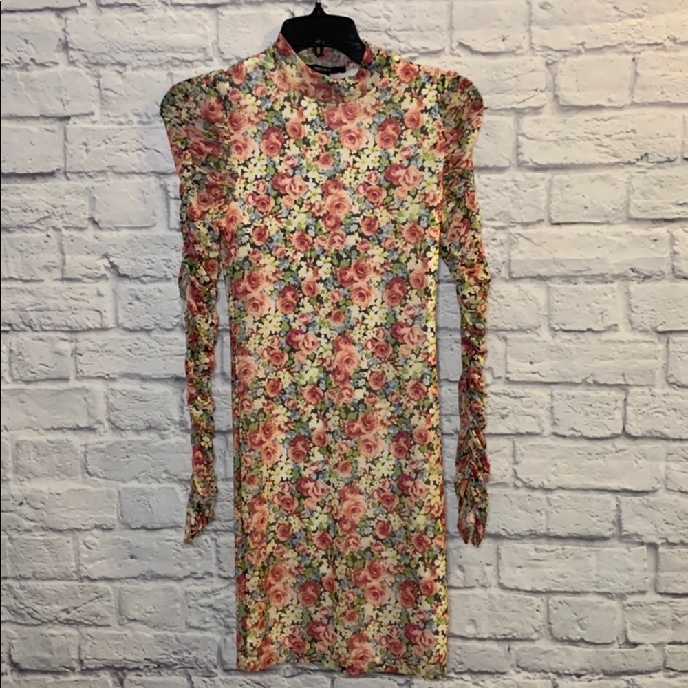 Forever 21 Floral Bodycon Dress